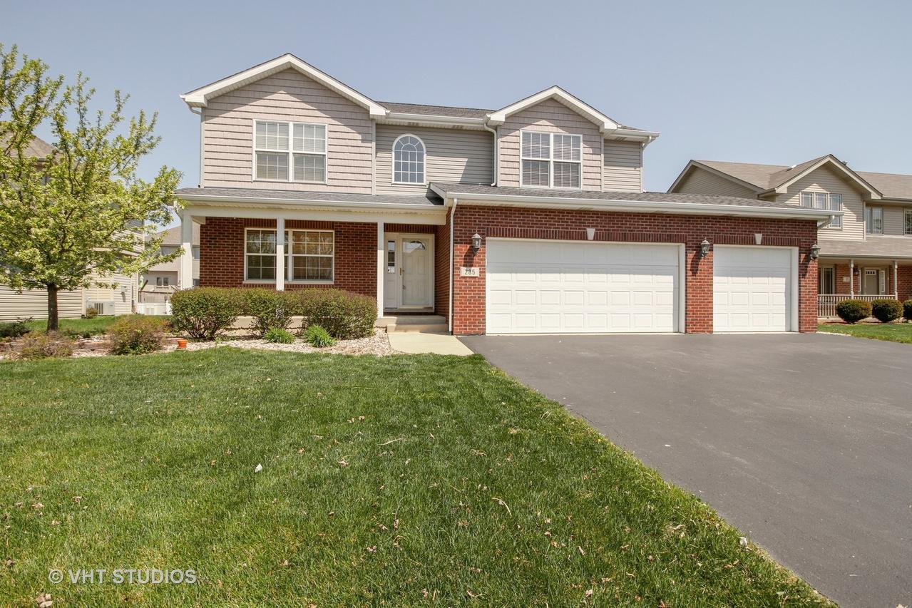 285 Maple St., Beecher, IL 60401