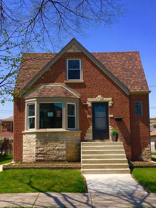 3016 N Neenah Ave., Chicago, IL 60634
