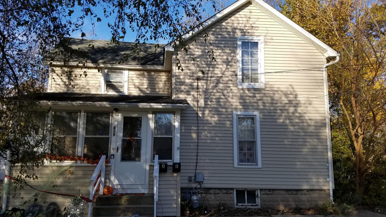 615 S Locust St., Sycamore, IL 60178
