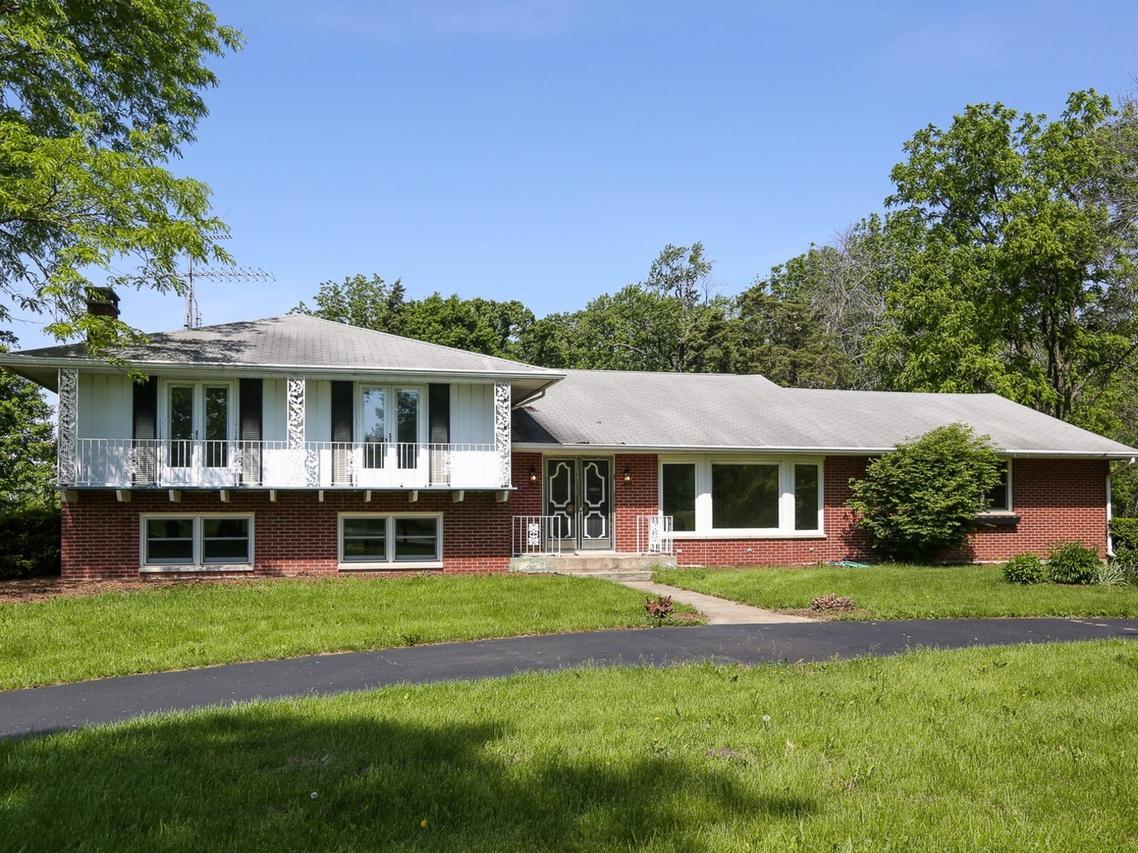 1671 Sterling Rd., Amboy, IL 61310