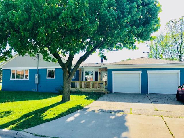 802 S 3rd St., Hoopeston, IL 60942