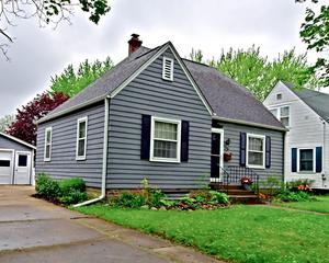 523 N 6th St., Dekalb, IL 60115