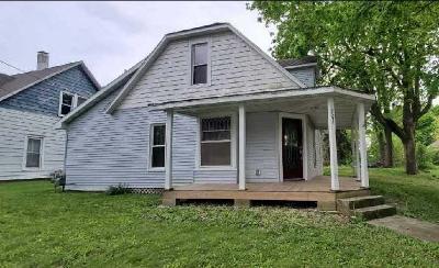 202 E State St., Fairmount, IL 61841