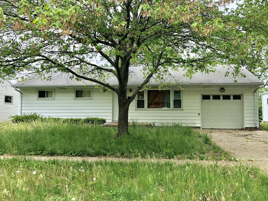 1204 Northwood Dr., Champaign, IL 61820