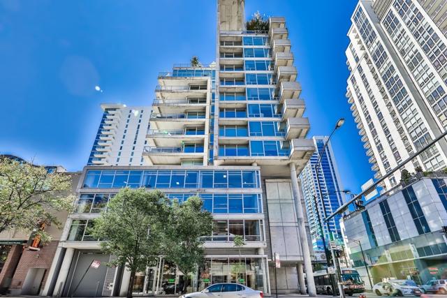 201 W Grand Ave. #801, Chicago, IL 60654