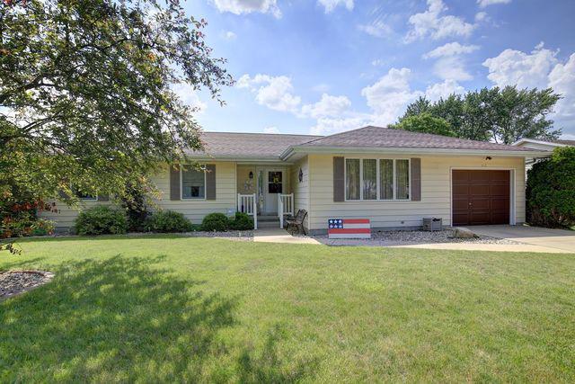 413 S Main St., St. Joseph, IL 61873