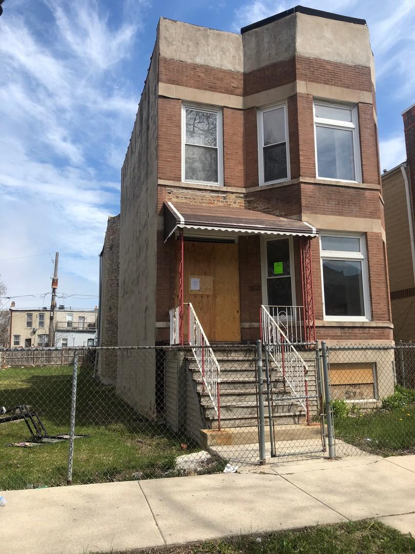 2932 W Adams St., Chicago, IL 60612