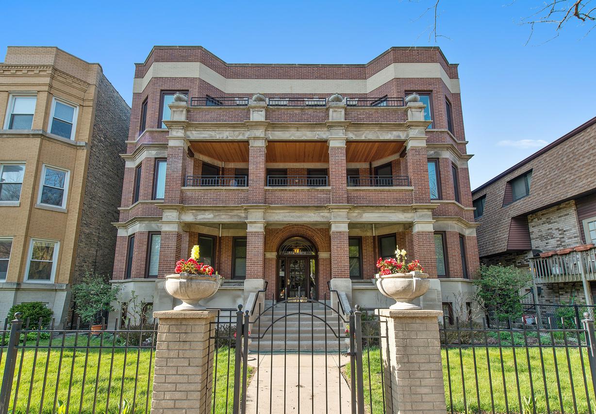 900 W Lakeside Pl. #6, Chicago, IL 60640