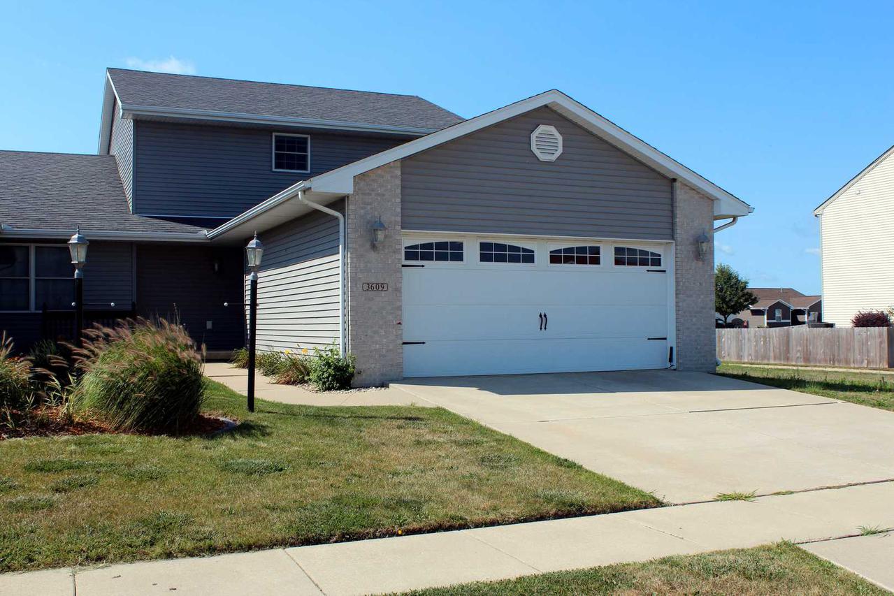 3609 Boulder Ridge Dr., Champaign, IL 61822