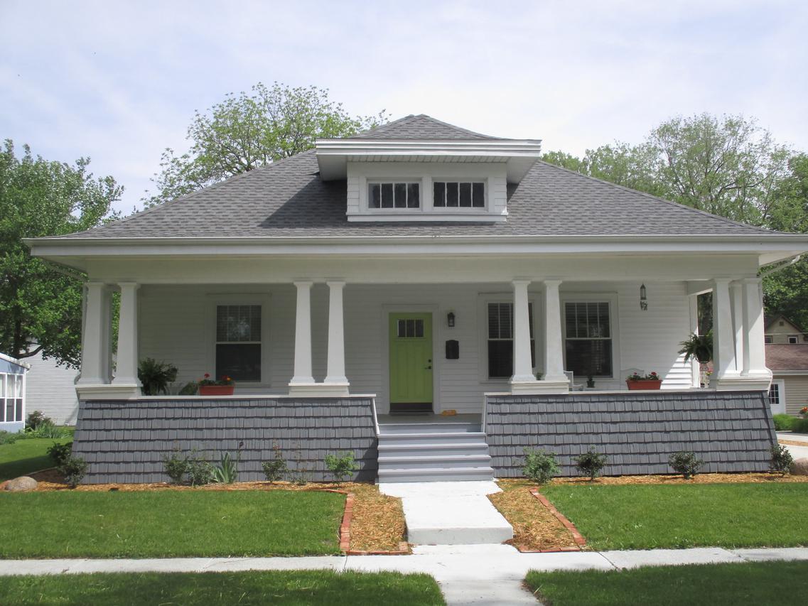 306 E Van Allen St., Tuscola, IL 61953