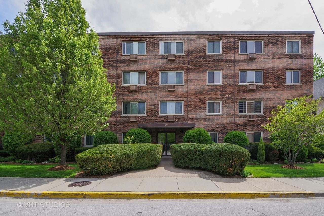 477 Graceland Ave. #2E, Des Plaines, IL 60016
