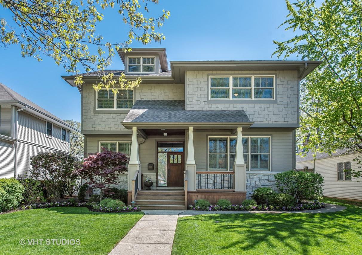 2025 Schiller Ave., Wilmette, IL 60091