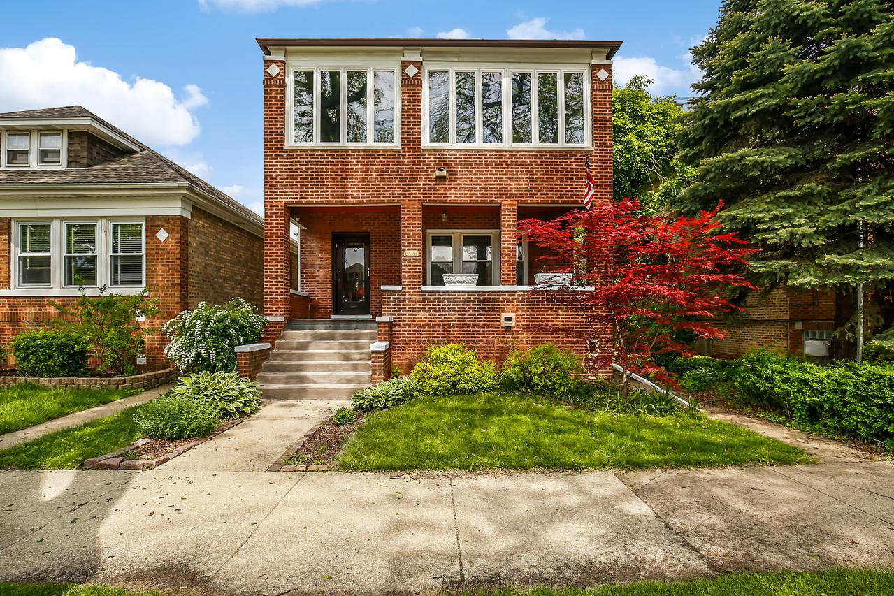 [Address Hidden by Seller], Chicago, IL 60646