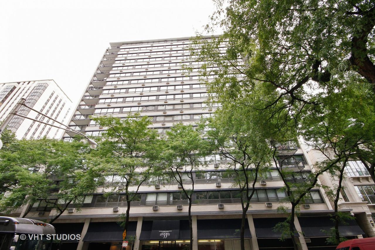 33 E Cedar St. #10B, Chicago, IL 60611