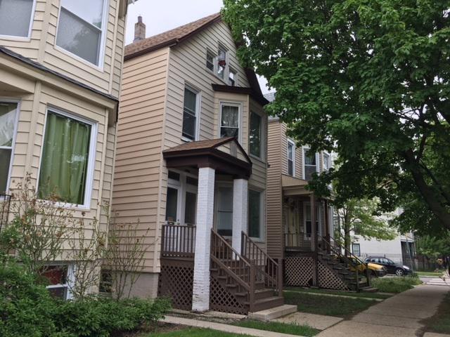 2703 N Ridgeway Ave., Chicago, IL 60614