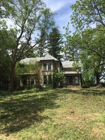 794 Paw Paw Rd., Paw Paw, IL 61353