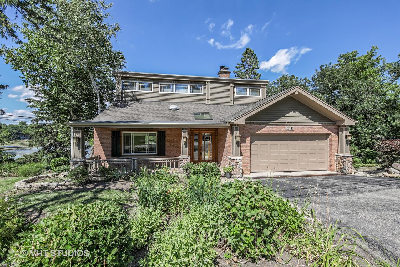 215 W Lake Shore Dr., Tower Lakes, IL 60010