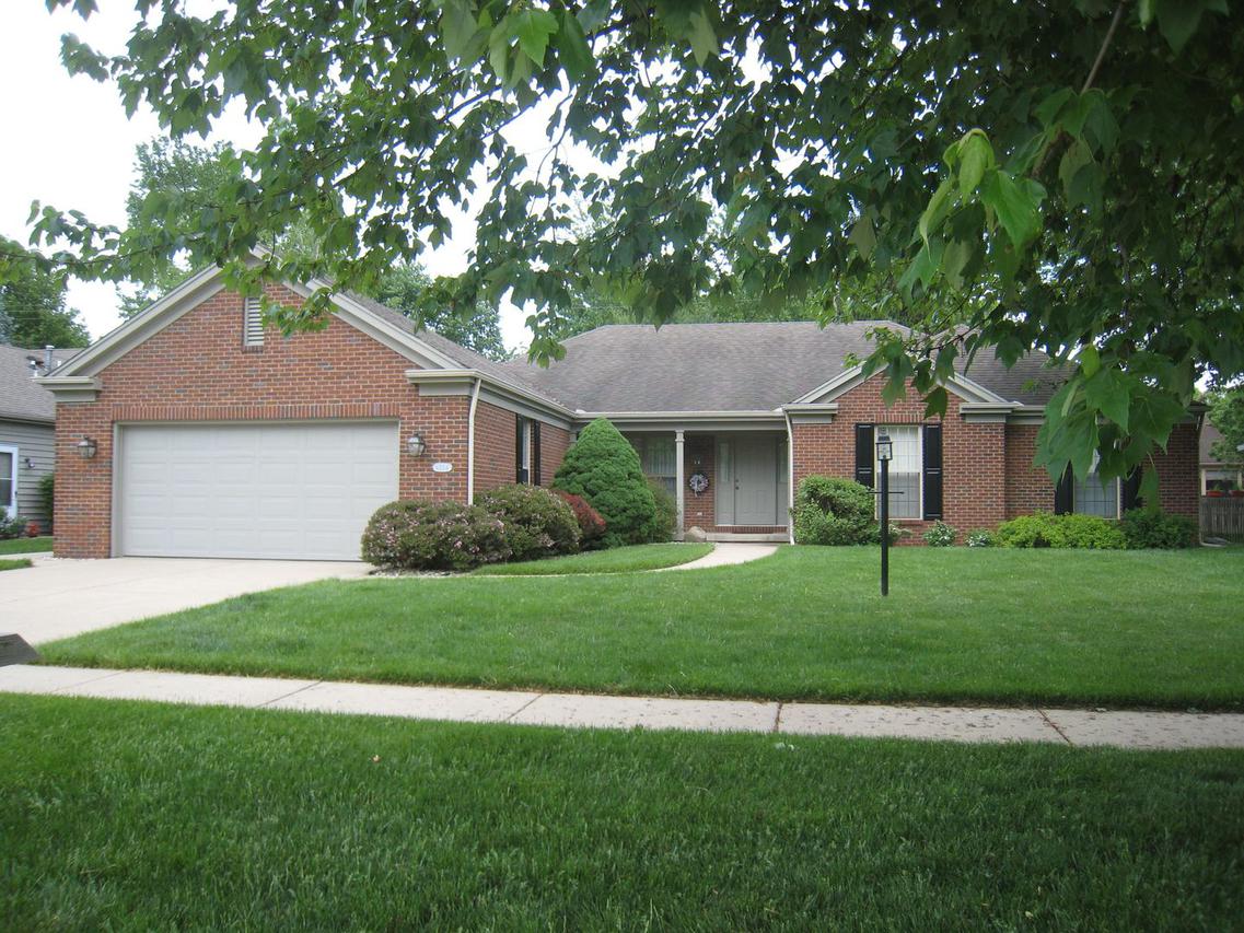 1724 Lakeside Dr., Champaign, IL 61821