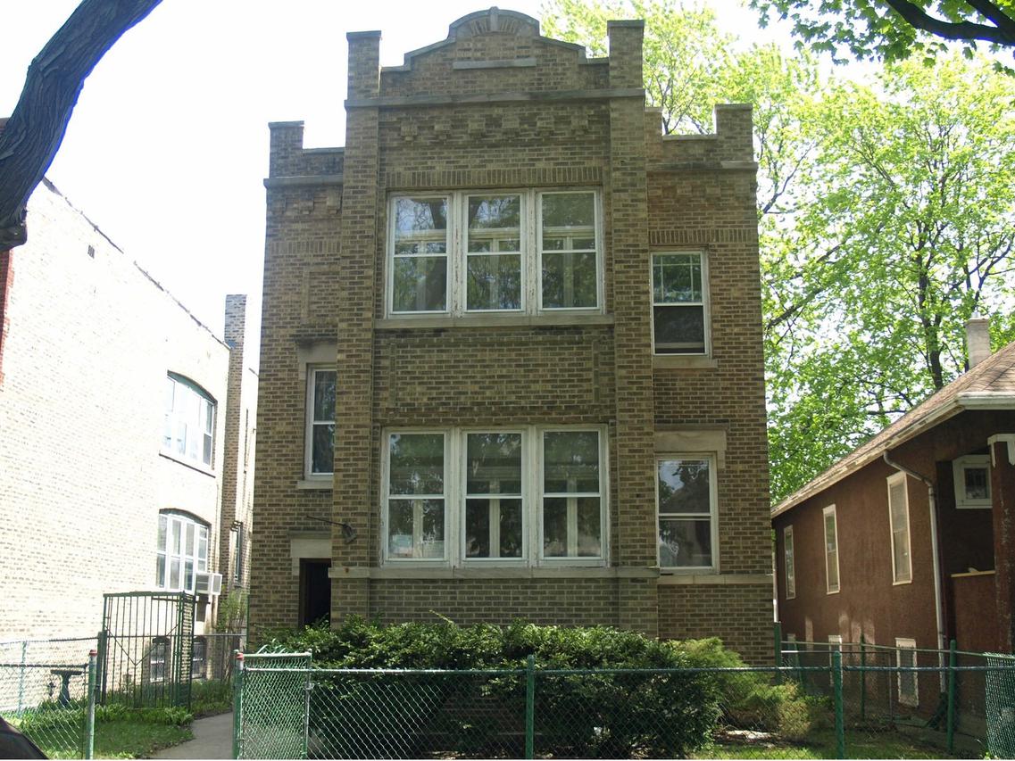 4837 N Hamlin Ave., Chicago, IL 60625
