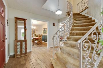 1008 Beau Brummel Dr., Sleepy Hollow, IL 60118