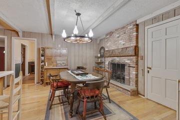 1008 Beau Brummel Dr., Sleepy Hollow, IL 60118