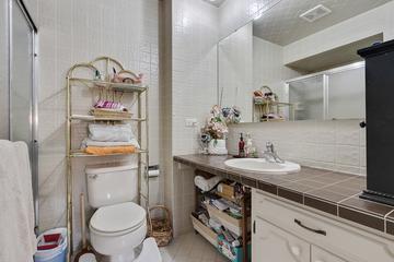 1008 Beau Brummel Dr., Sleepy Hollow, IL 60118