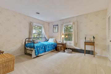 1008 Beau Brummel Dr., Sleepy Hollow, IL 60118