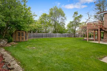 1008 Beau Brummel Dr., Sleepy Hollow, IL 60118