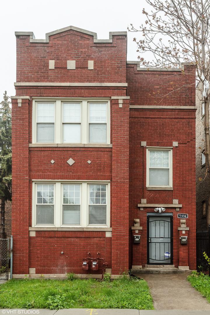 7534 S Coles Ave., Chicago, IL 60649