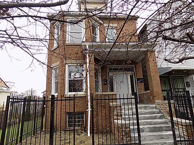 3056 E 87th St., Chicago, IL 60617