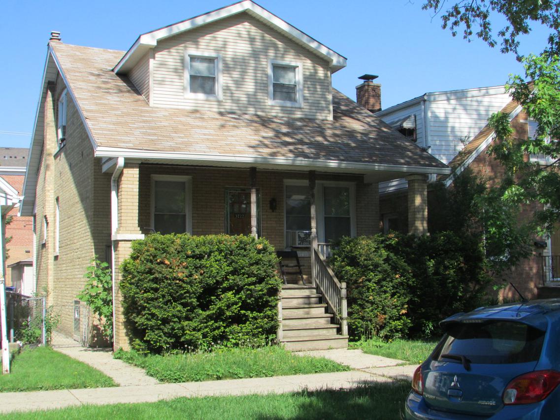 3222 N Neenah Ave., Chicago, IL 60634