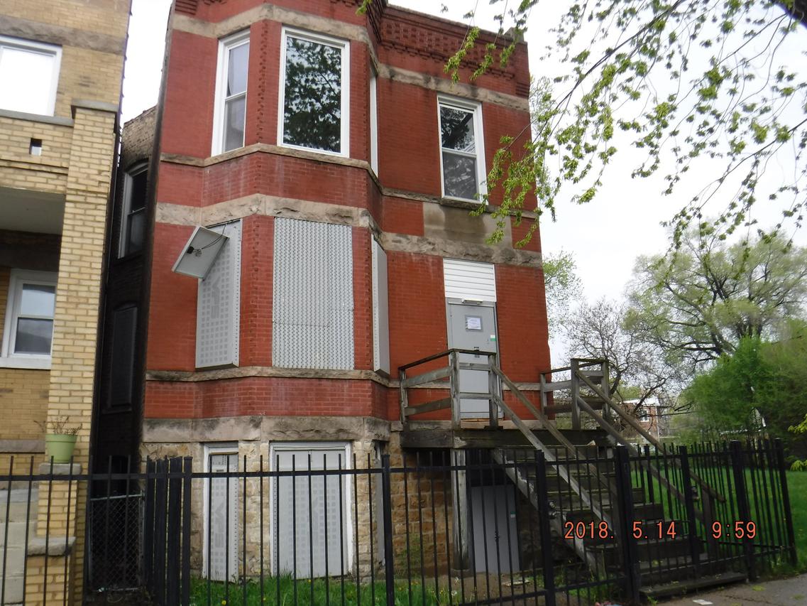 [Address Hidden by Seller], Chicago, IL 60637