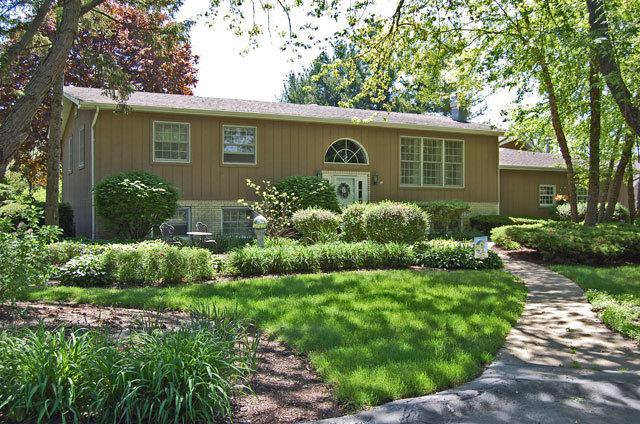 7N151 Longridge Rd., St. Charles, IL 60175