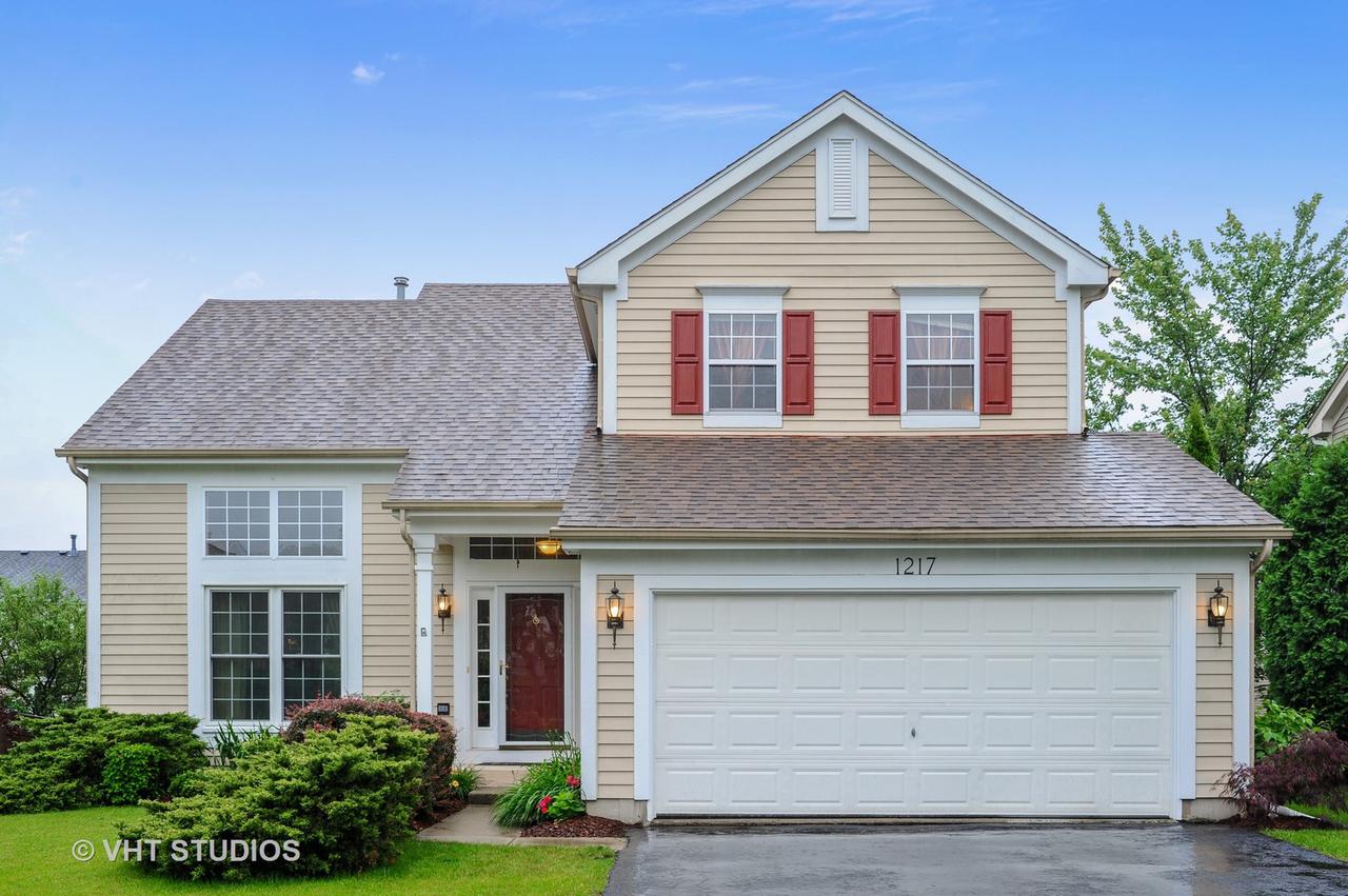 1217 Sterling Dr., Mundelein, IL 60060