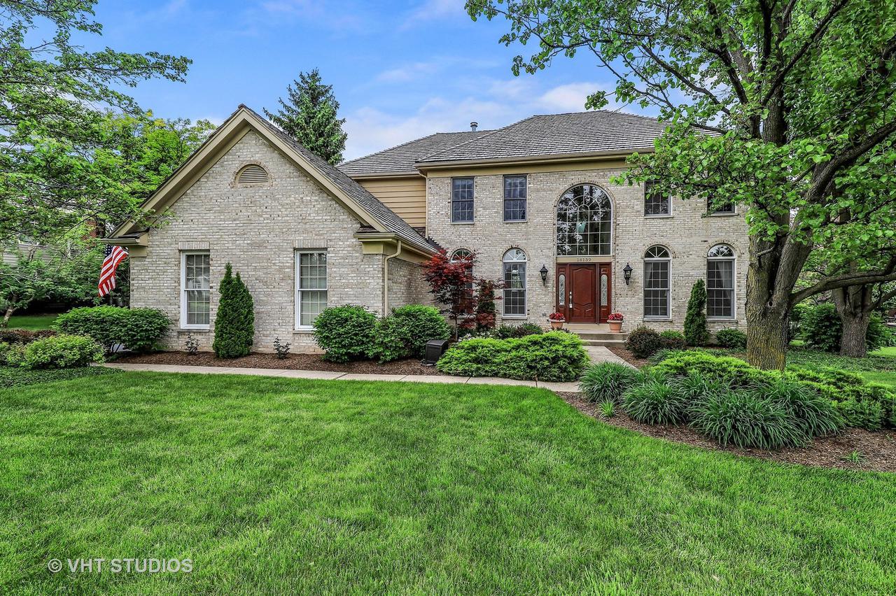 18139 W Pond Ridge Cir., Gurnee, IL 60031