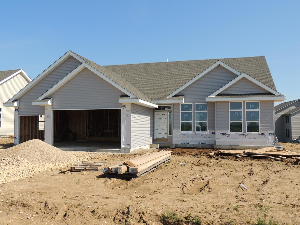 1041 Northwestern Ave., Davis Junction, IL 61020