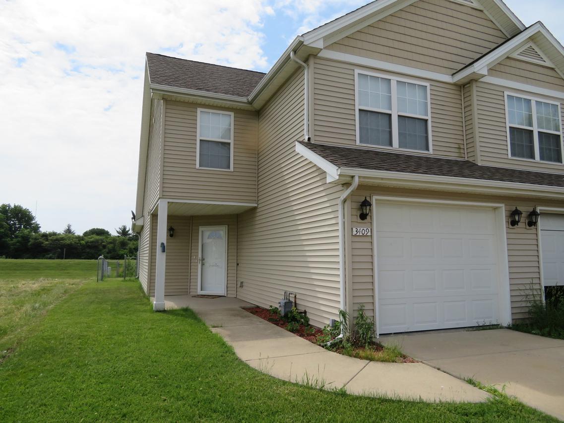 3409 Stoneway Ct., Champaign, IL 61822