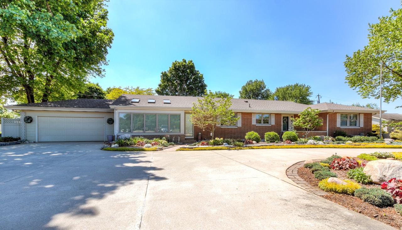 3107 S Prospect Ave., Champaign, IL 61822