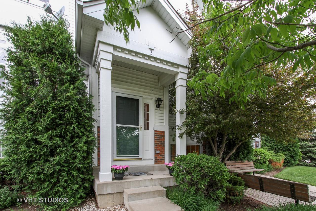 3 W Big Horn Dr., Hainesville, IL 60073