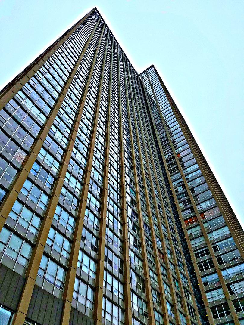 655 W Irving Park Rd. #4711, Chicago, IL 60613