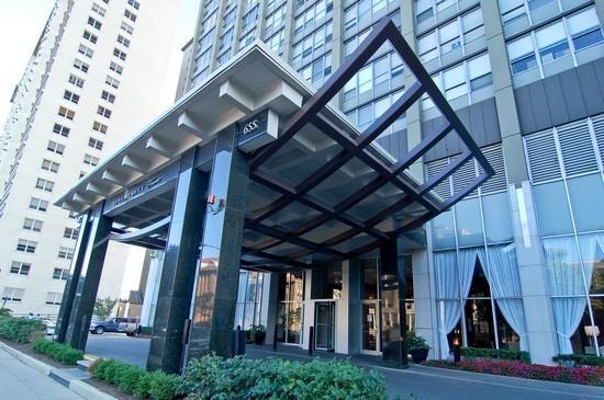 655 W Irving Park Rd. #4111, Chicago, IL 60613