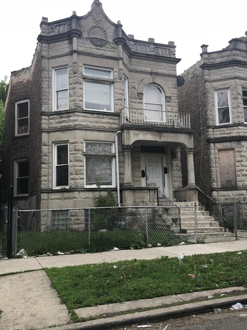 3841 W Adams St., Chicago, IL 60624