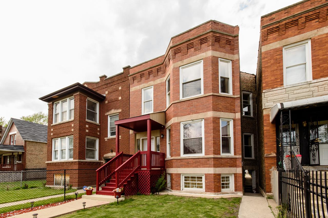 4642 W Adams St., Chicago, IL 60624