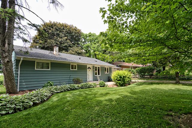 143 Linden Ave., East Dundee, IL 60118