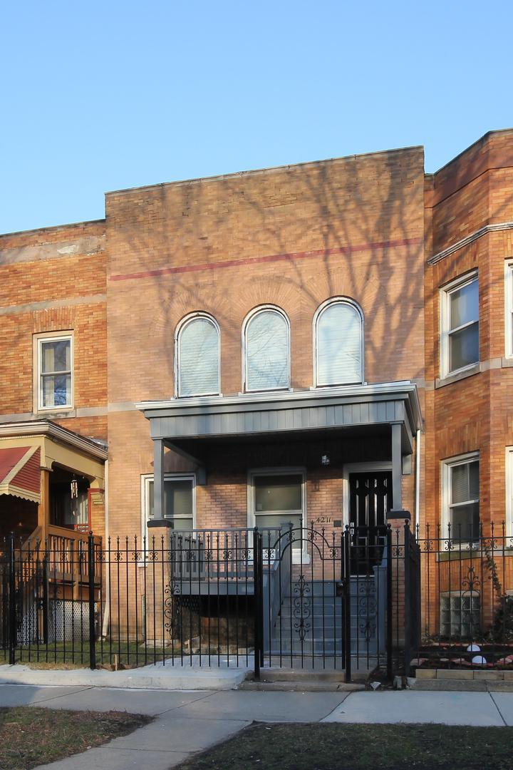 4211 S Prairie Ave., Chicago, IL 60653