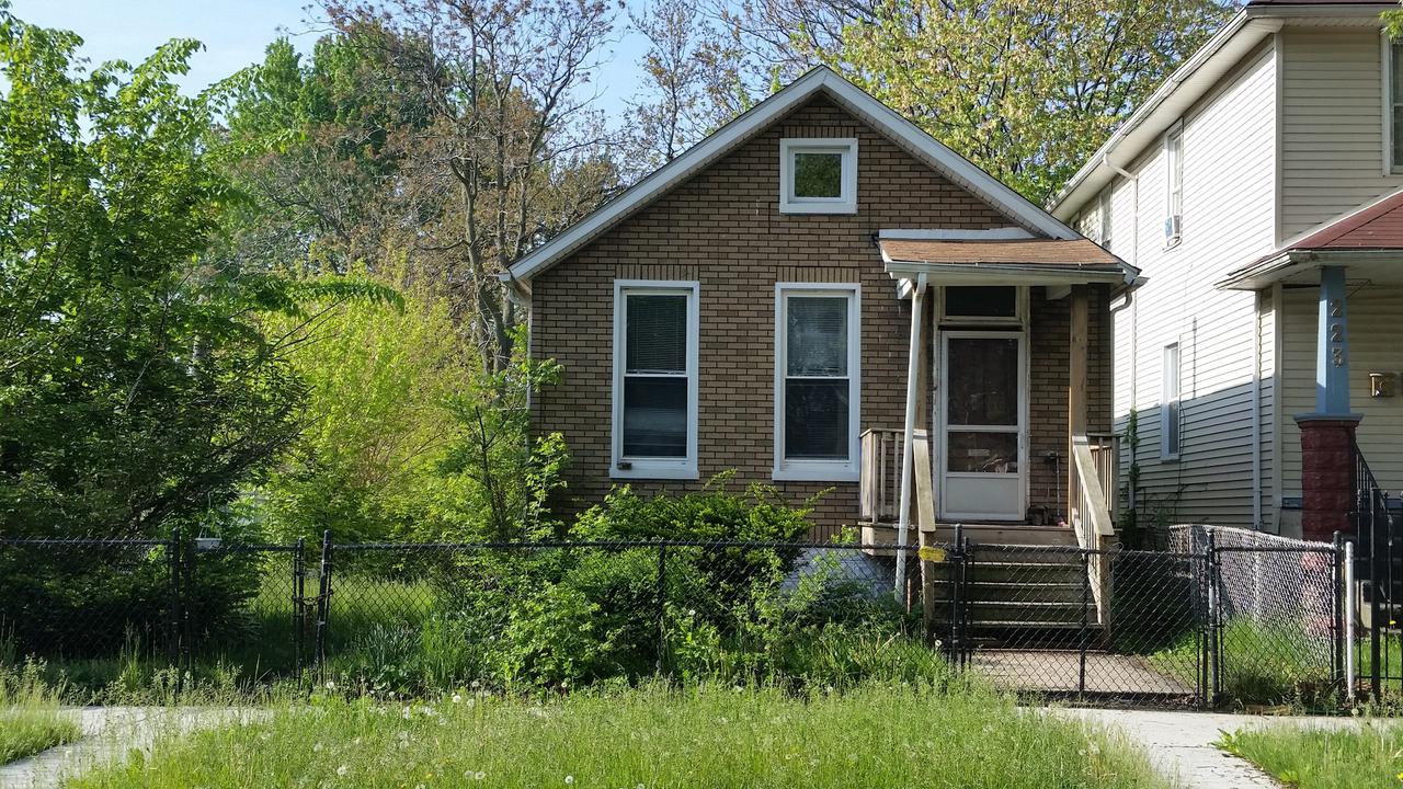219 W 118th St., Chicago, IL 60628