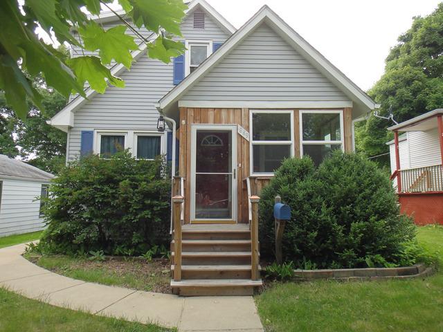 849 Ellwood Ave., Dekalb, IL 60115