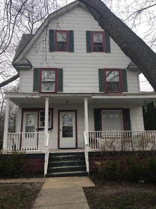 711 S 4th St., St. Charles, IL 60174