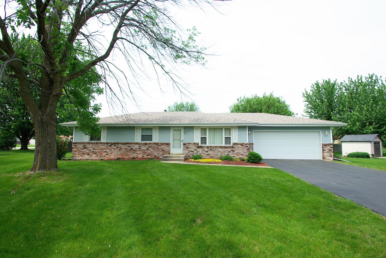 4604 Nova Dr., Machesney Park, IL 61115