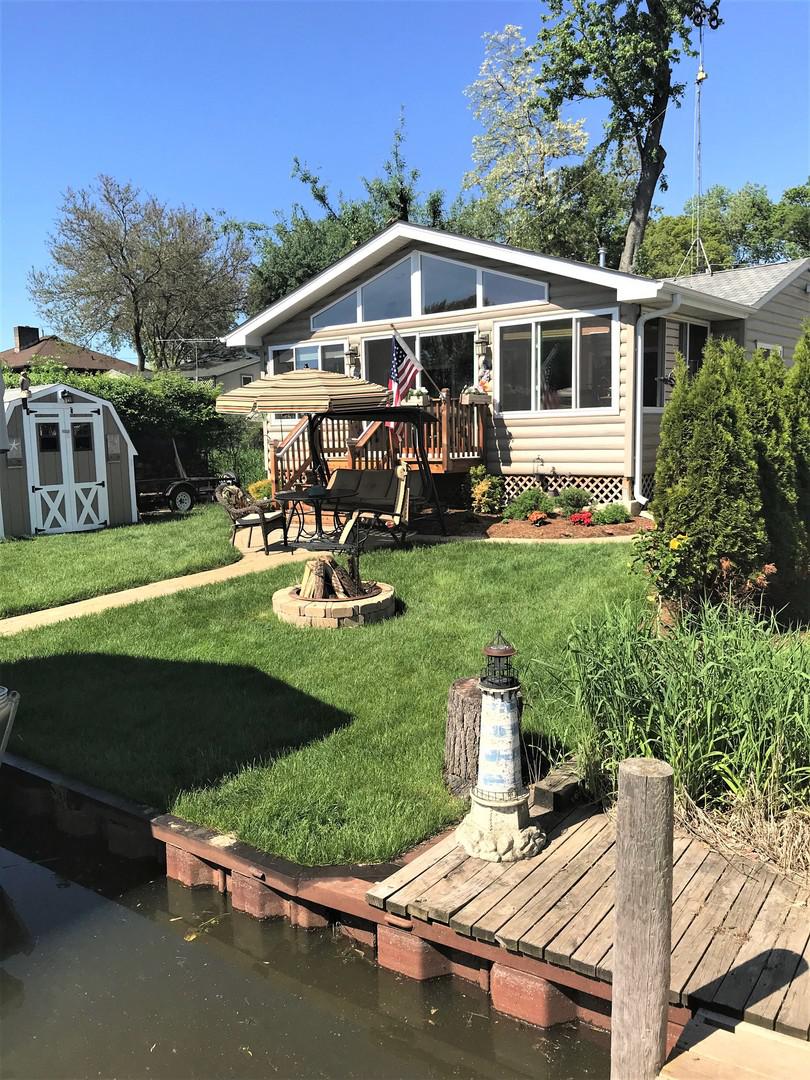 36661 N Iola Ave., Ingleside, IL 60041